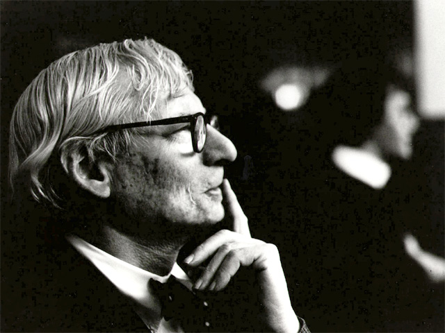 louis kahn prennant la pose pour la postérité louis kahn prennant la pose pour la postérité